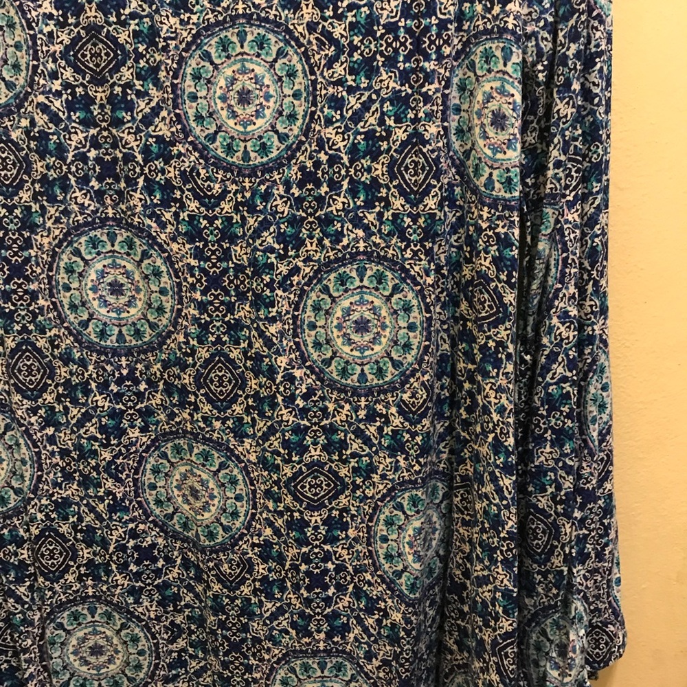 Blue Pattern Dress! - Picture 3 of 6